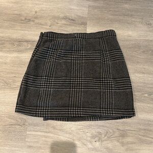 Gray plaid Abercrombie mini skirt